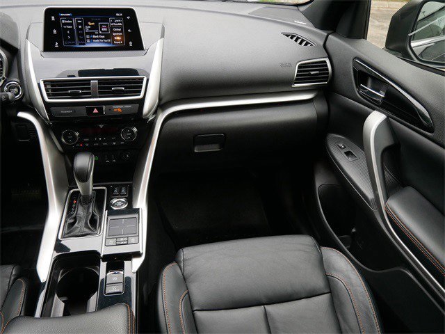 2020 Mitsubishi Eclipse Cross SEL photo 11