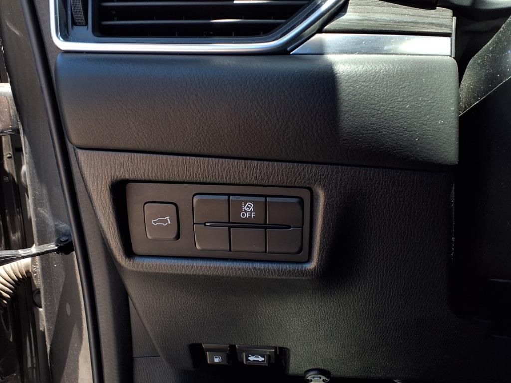 2022 Mazda CX-5 2.5 Premium Plus photo 13