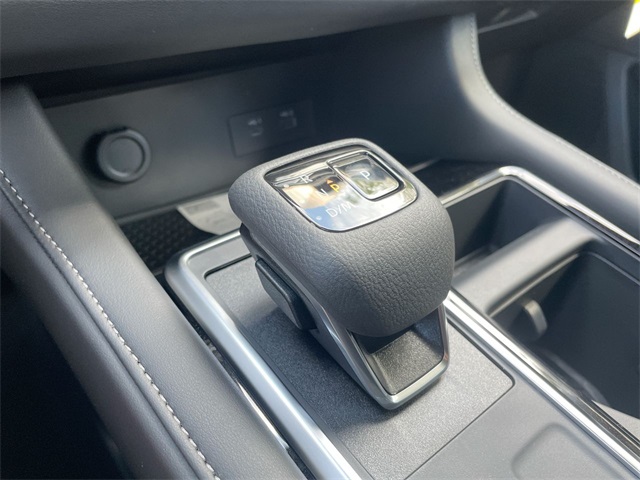 2025 Nissan Pathfinder SV photo 26