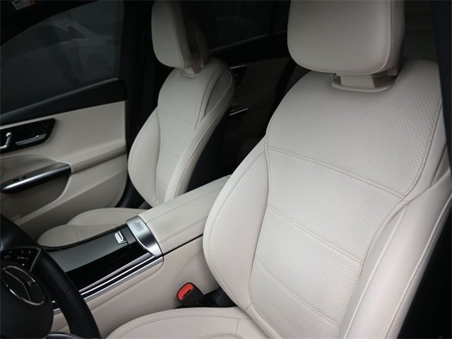 2022 Mercedes Benz C 300 photo 25