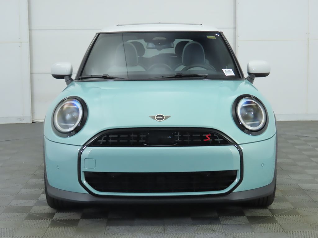 2026 Mini Cooper 2 Door Hardtop Signature photo 2
