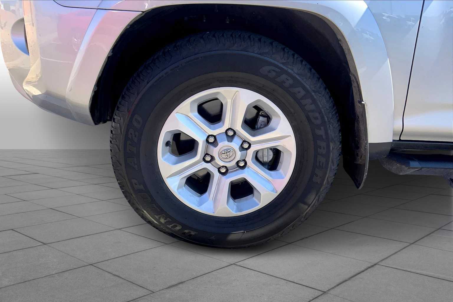 2023 Toyota 4Runner SR5 photo 10