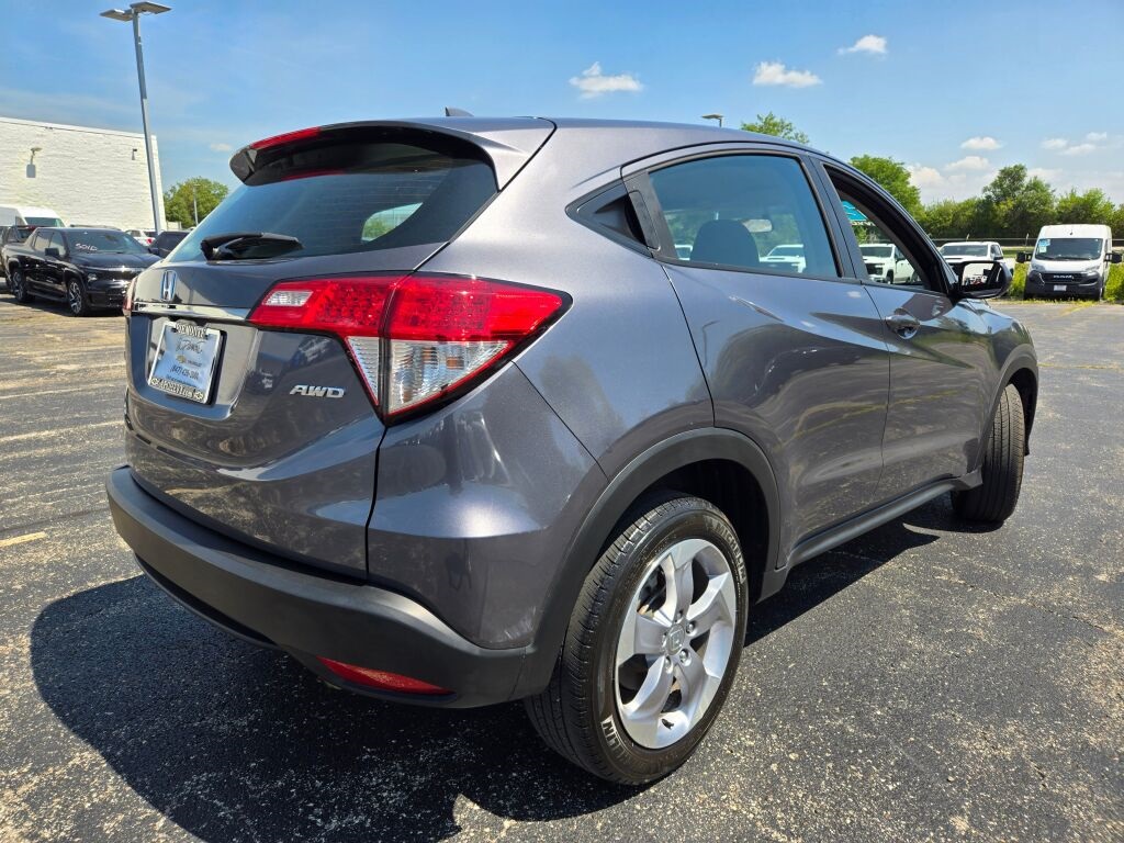 2022 Honda HR-V LX photo 9