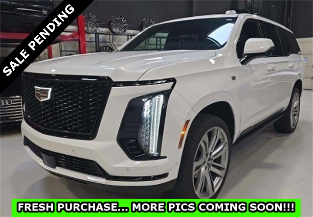 2025 Cadillac Escalade Sport's photo
