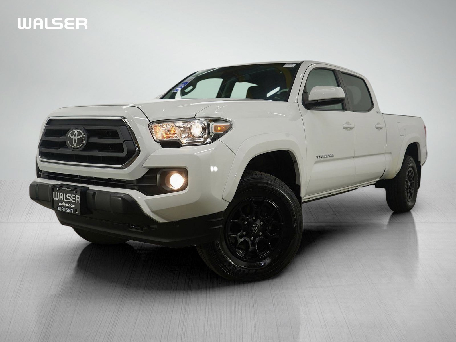 2020 Toyota Tacoma SR5's photo