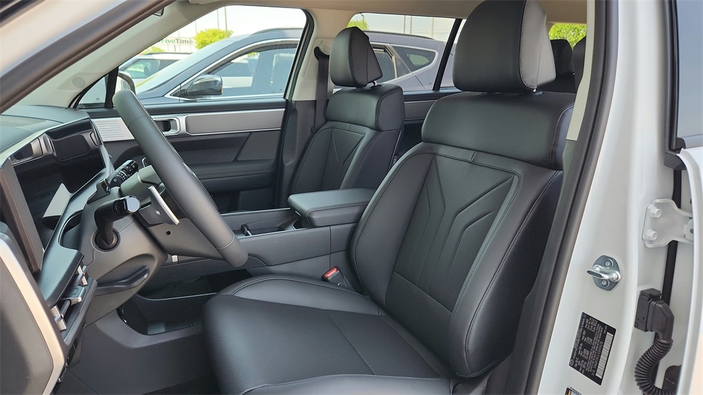 2026 Hyundai Santa Fe SEL photo 14