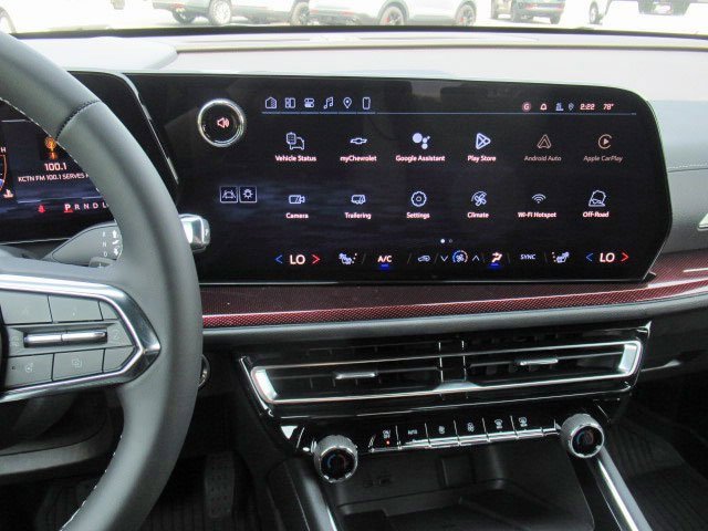 2026 Chevrolet Traverse Z71 photo 21