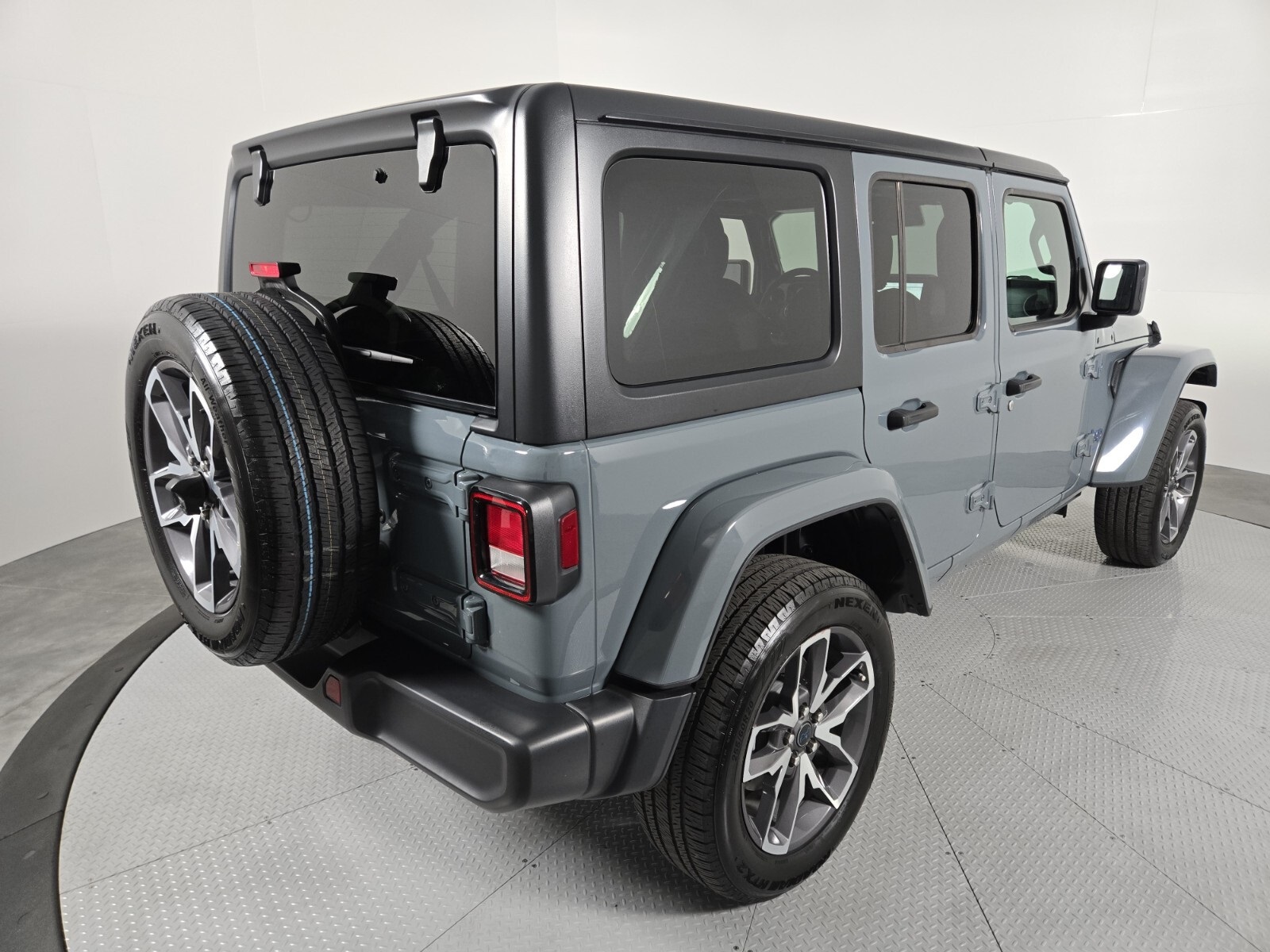 2024 Jeep Wrangler Sport S 4xe photo 5
