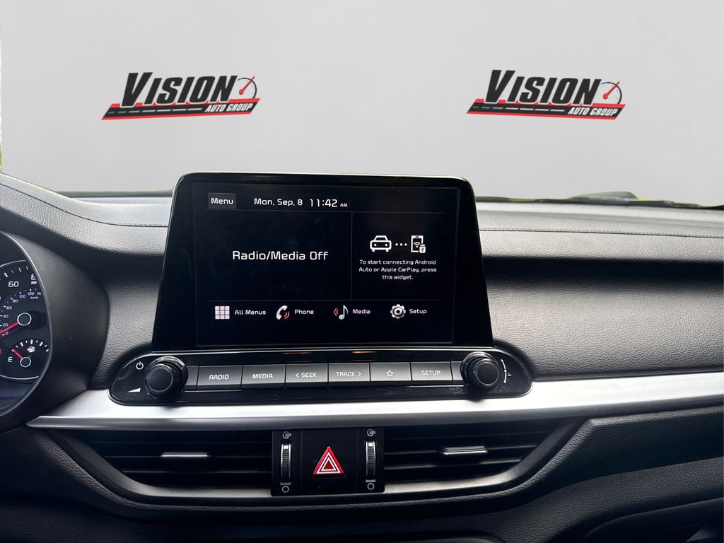 2023 Kia Forte LXS photo 18