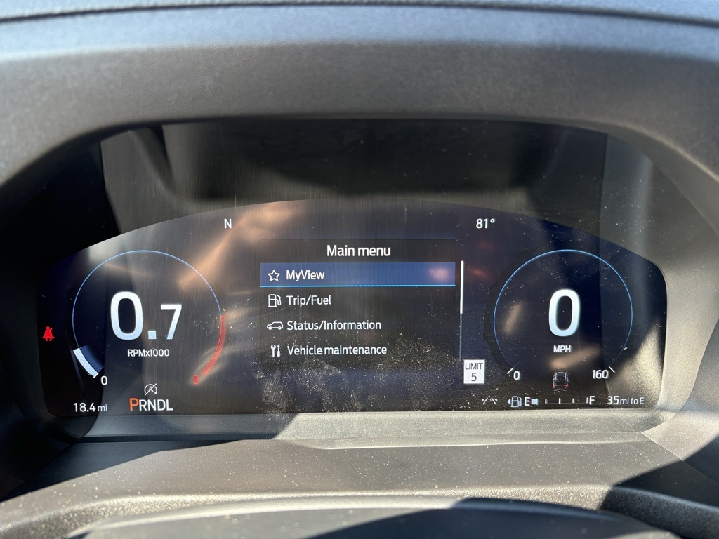 2025 Ford Explorer photo 8