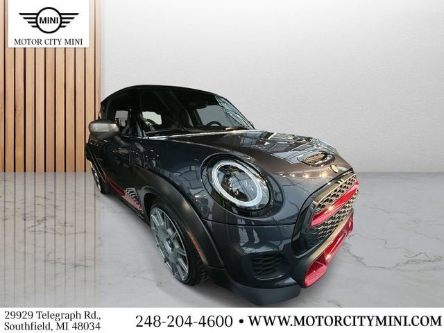 2021 MINI Hardtop 2 Door John Cooper Works's photo
