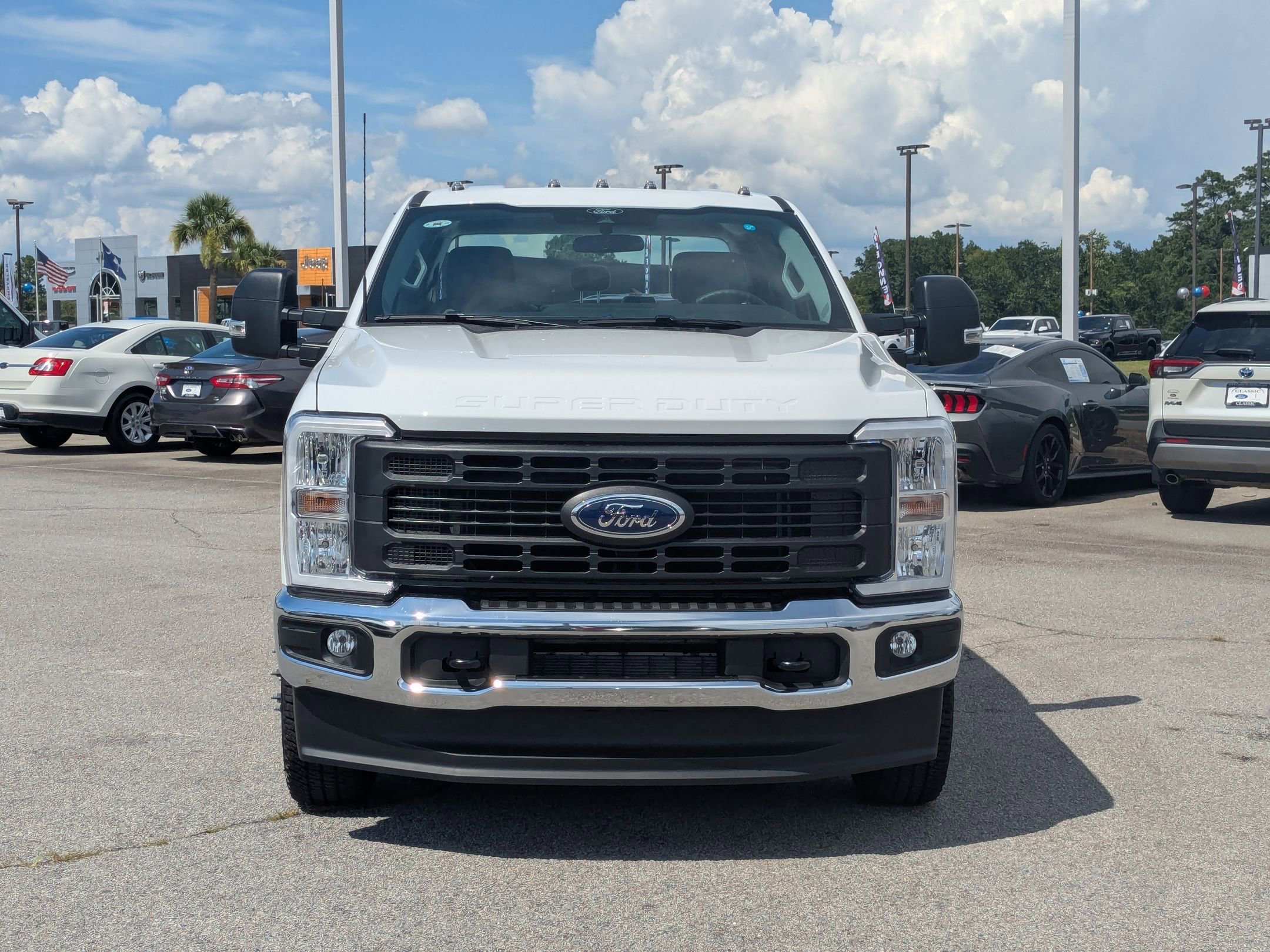2025 Ford F-350 XL photo 2