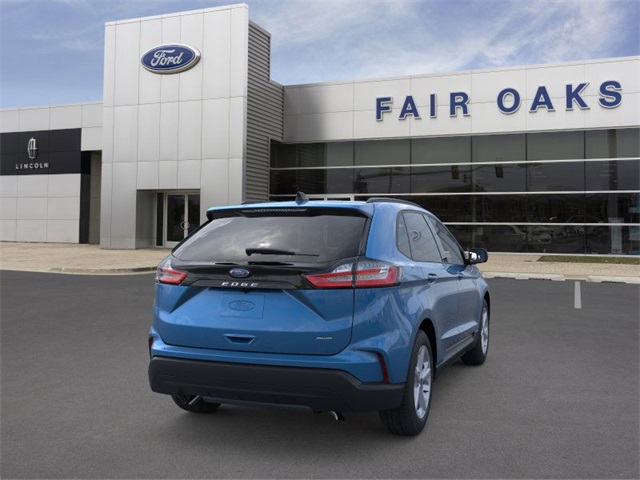 2024 Ford Edge SE photo 2