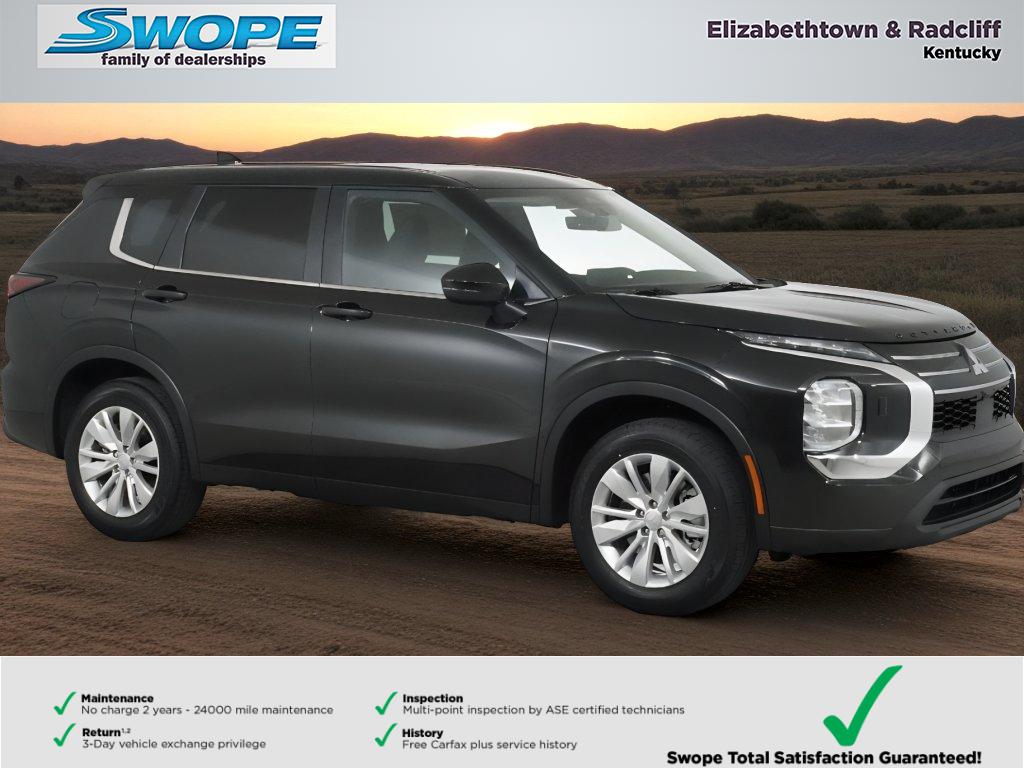 2025 Mitsubishi Outlander ES's photo