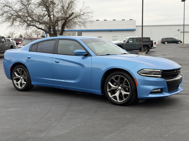 2015 Dodge Charger SXT's photo