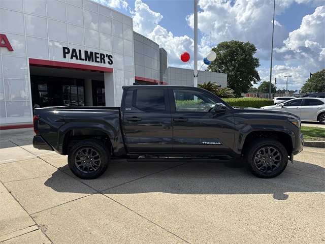 2025 Toyota Tacoma SR5 photo 2
