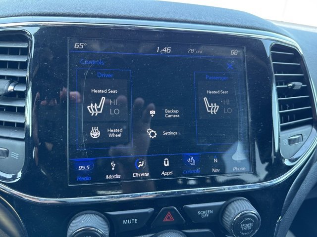 2019 Jeep Grand Cherokee Altitude photo 13