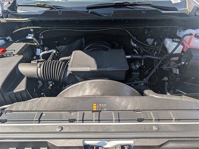 2025 Chevrolet Silverado 2500HD photo 4