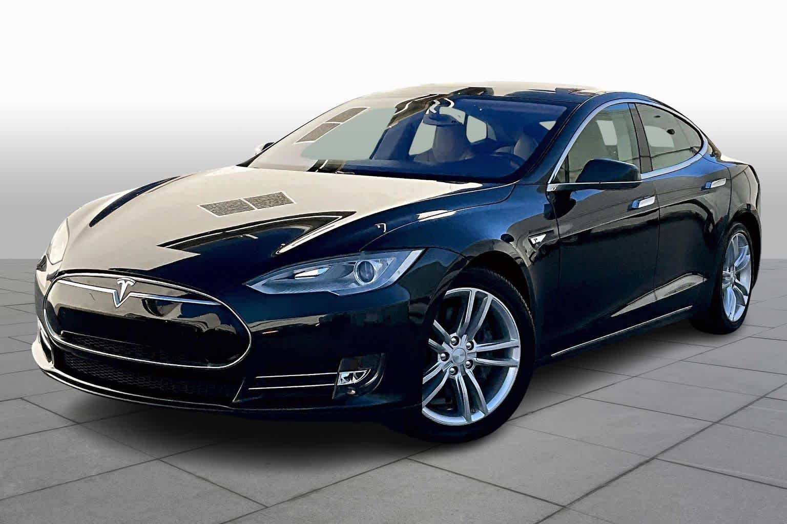 2013 Tesla Model S S's photo