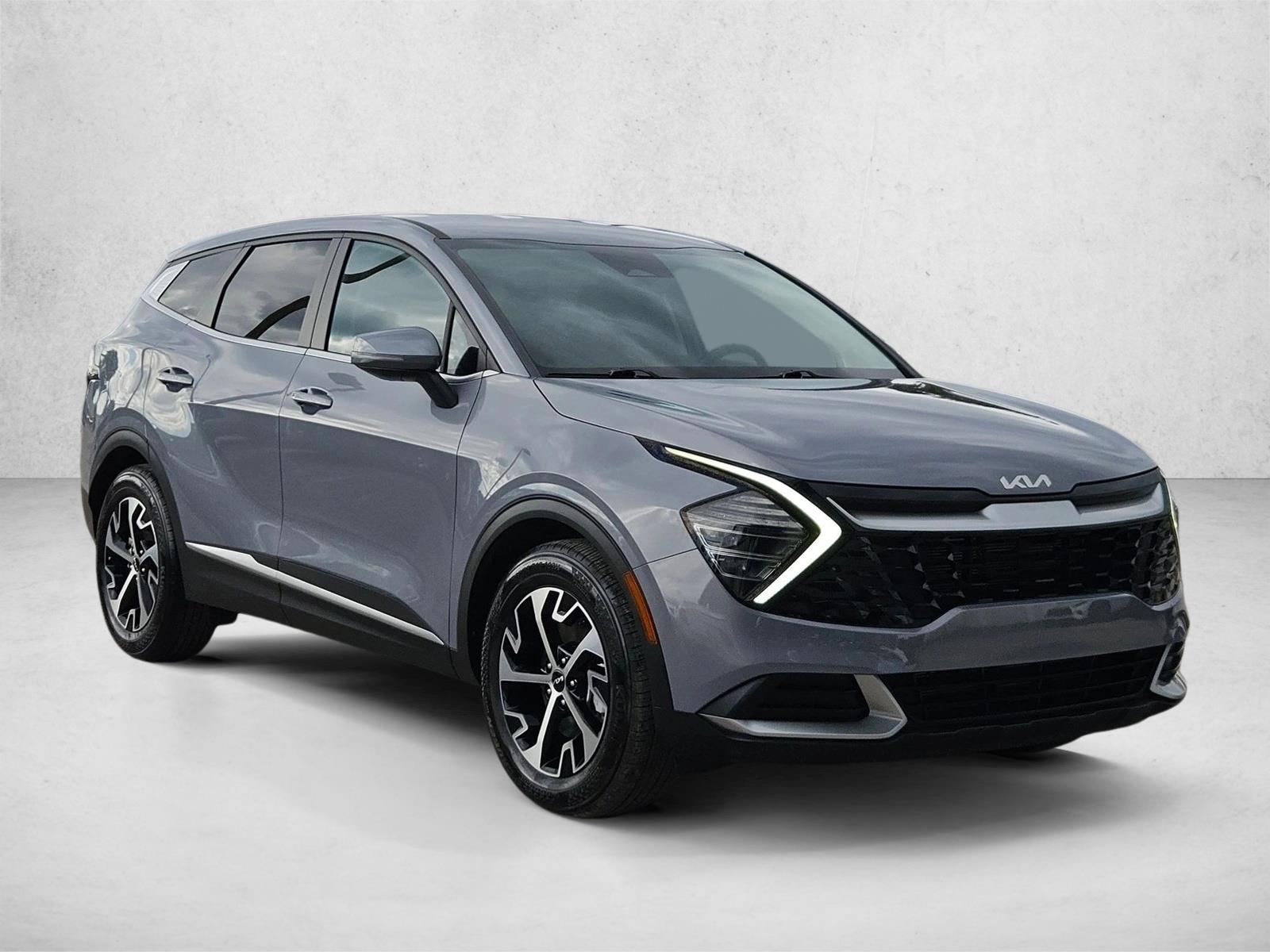 2024 Kia Sportage EX photo 3