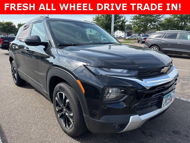2023 Chevrolet Trailblazer LT photo 2