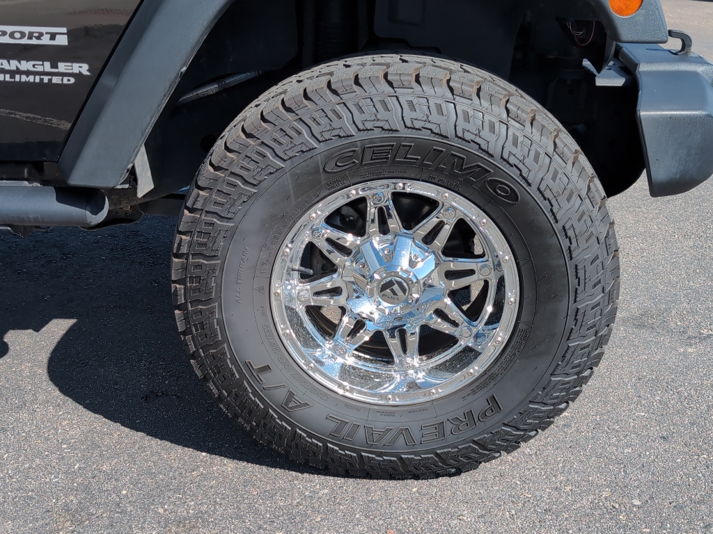 2014 Jeep Wrangler Unlimited Sport photo 28