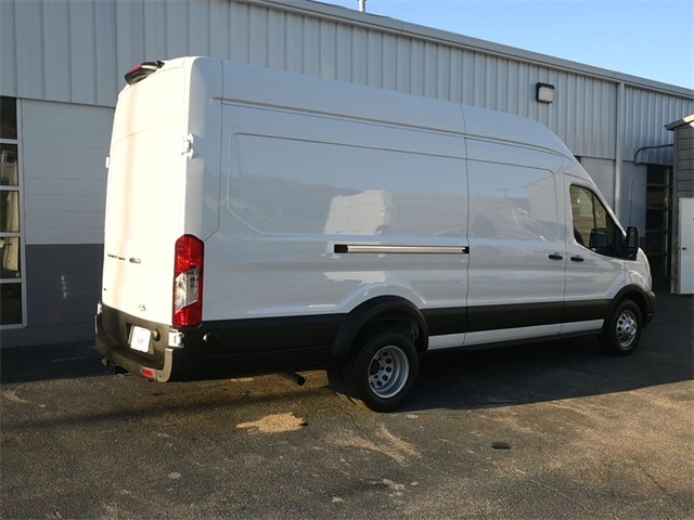 2026 Ford Transit Cargo Van photo 4
