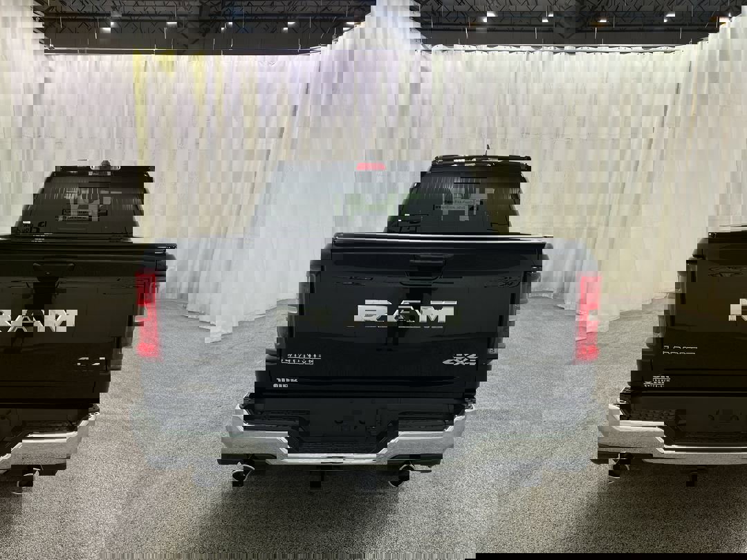 2026 Ram 1500 Laramie photo 4