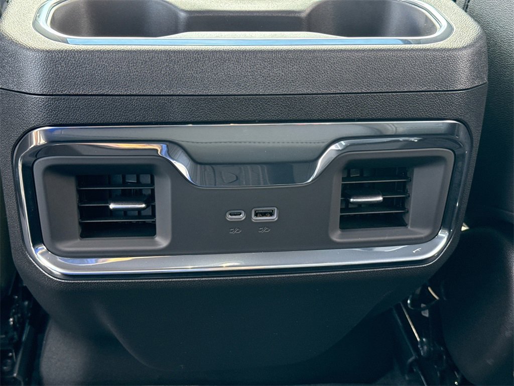2026 GMC SIERRA - Image 30
