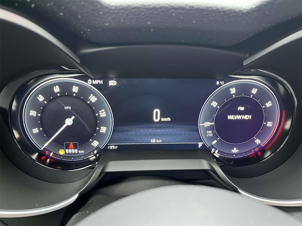 2025 Alfa Romeo Stelvio Sprint Base photo 7