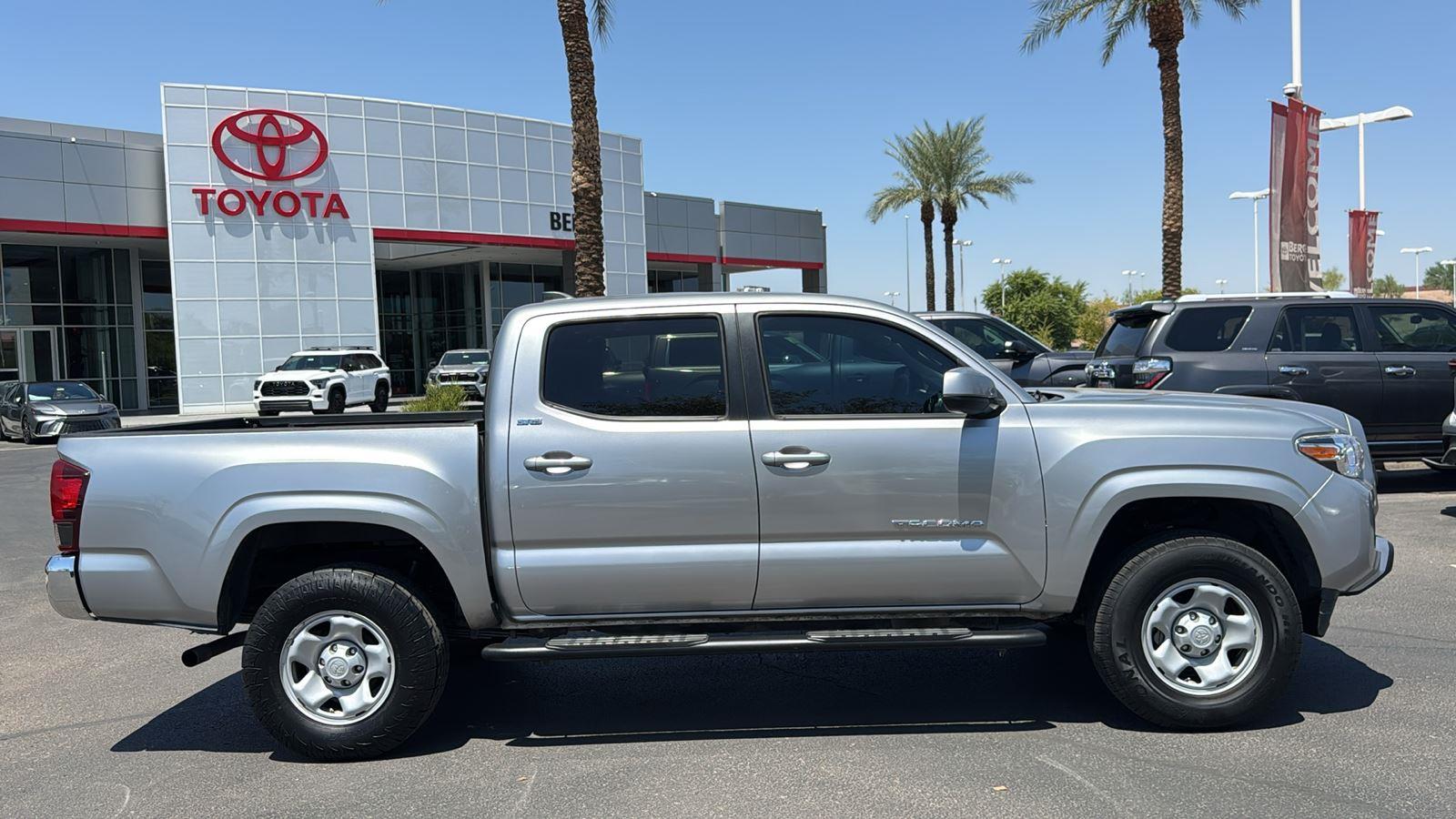 2021 Toyota Tacoma SR5 photo 8