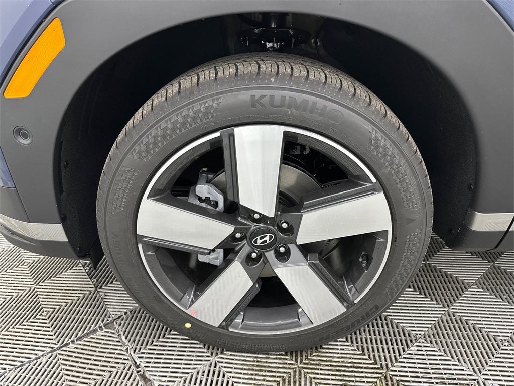 2026 Hyundai Santa Fe Limited photo 13