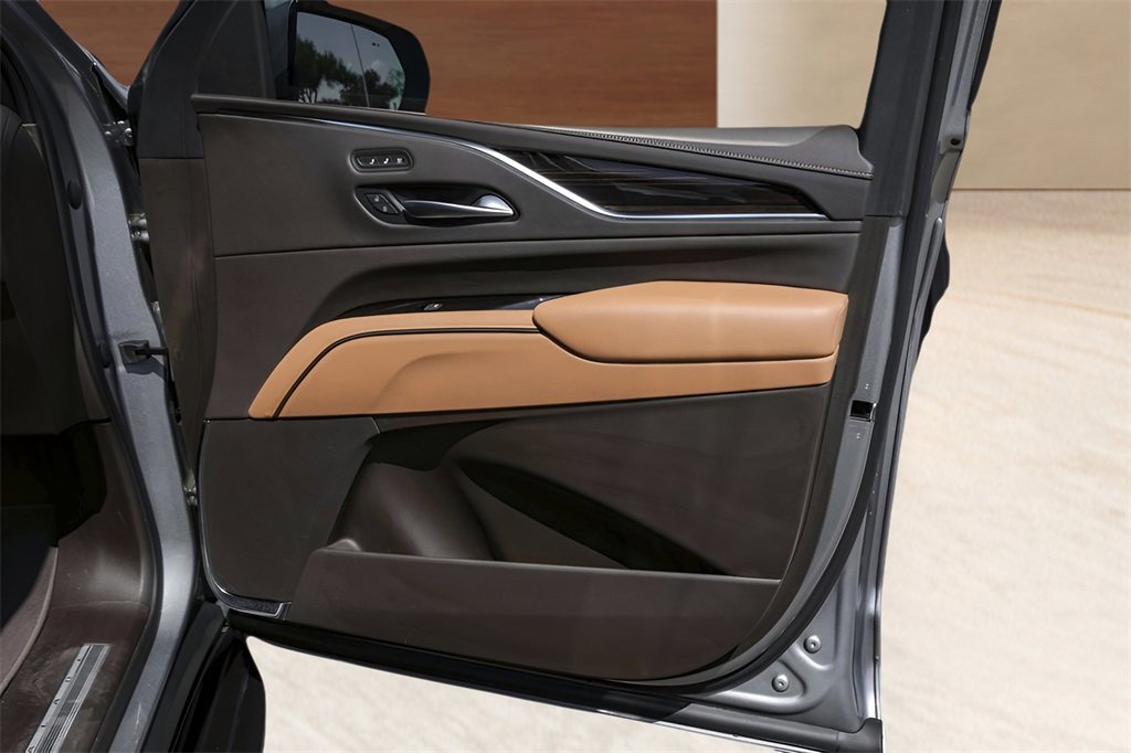 2023 Cadillac Escalade ESV Sport photo 26