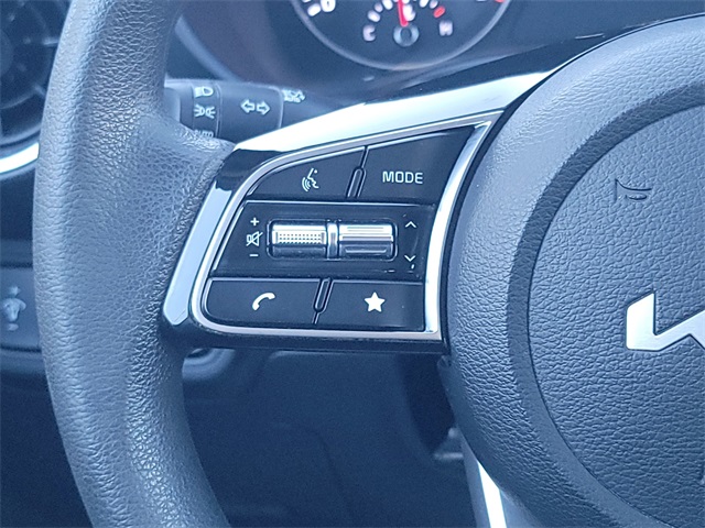 2023 Kia Forte LXS photo 25