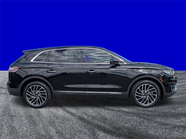 2019 Lincoln Nautilus Reserve photo 2