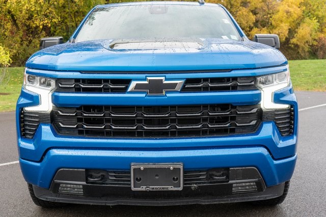 2022 Chevrolet Silverado 1500 RST photo 3