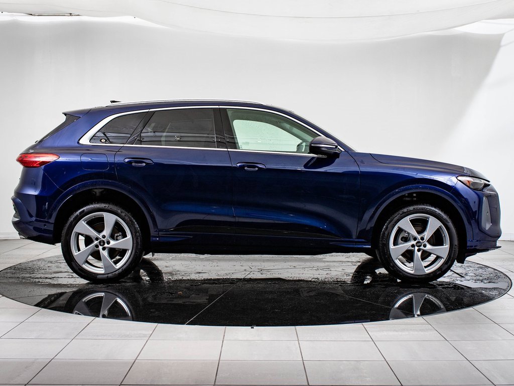 2025 Audi Q5 2.0T Premium Plus photo 10