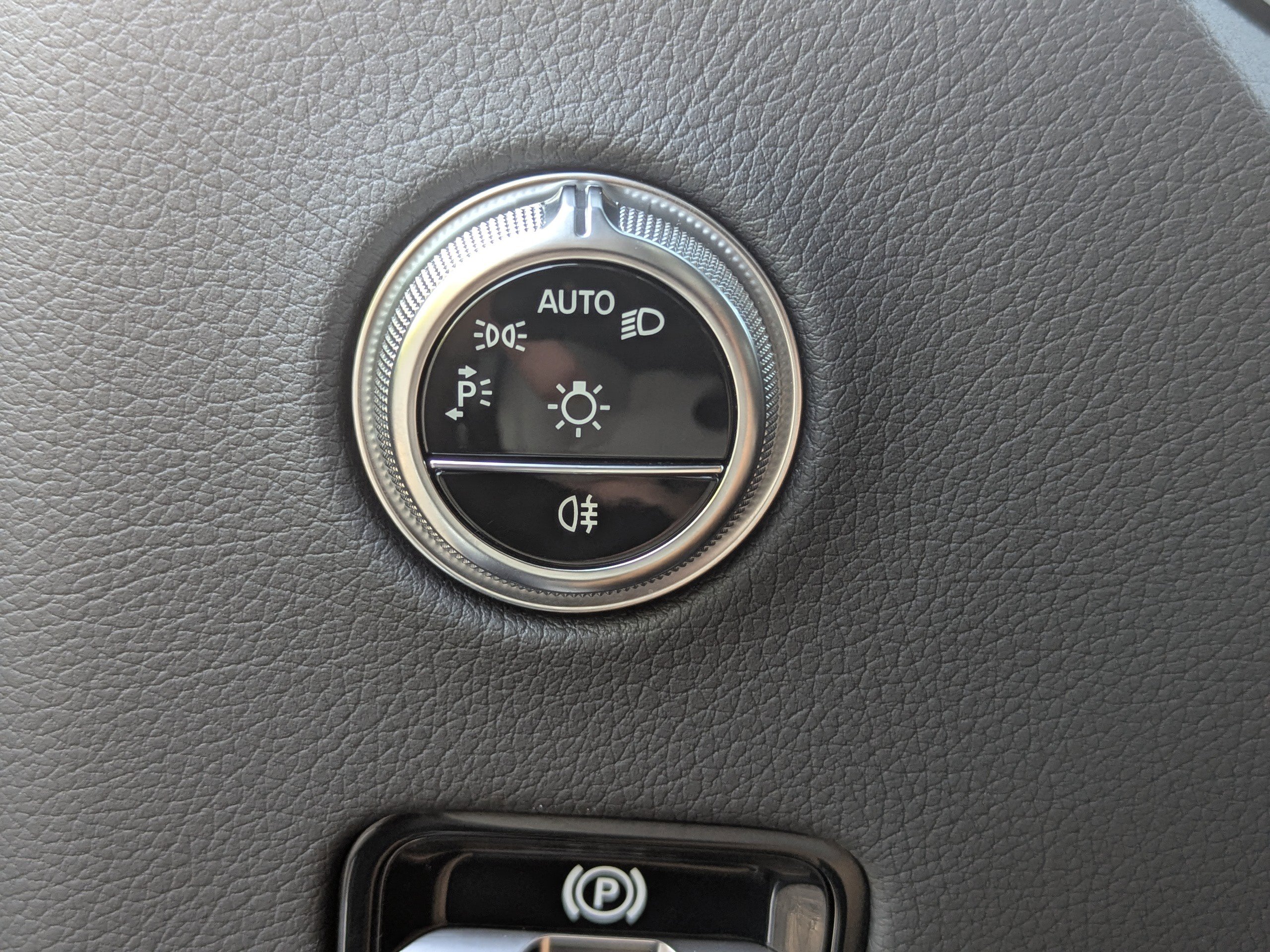 2023 Mercedes Benz GLC 300 photo 26