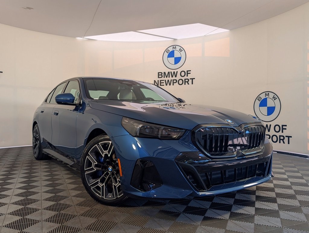 2026 Bmw 540i xDrive Sedan photo 3