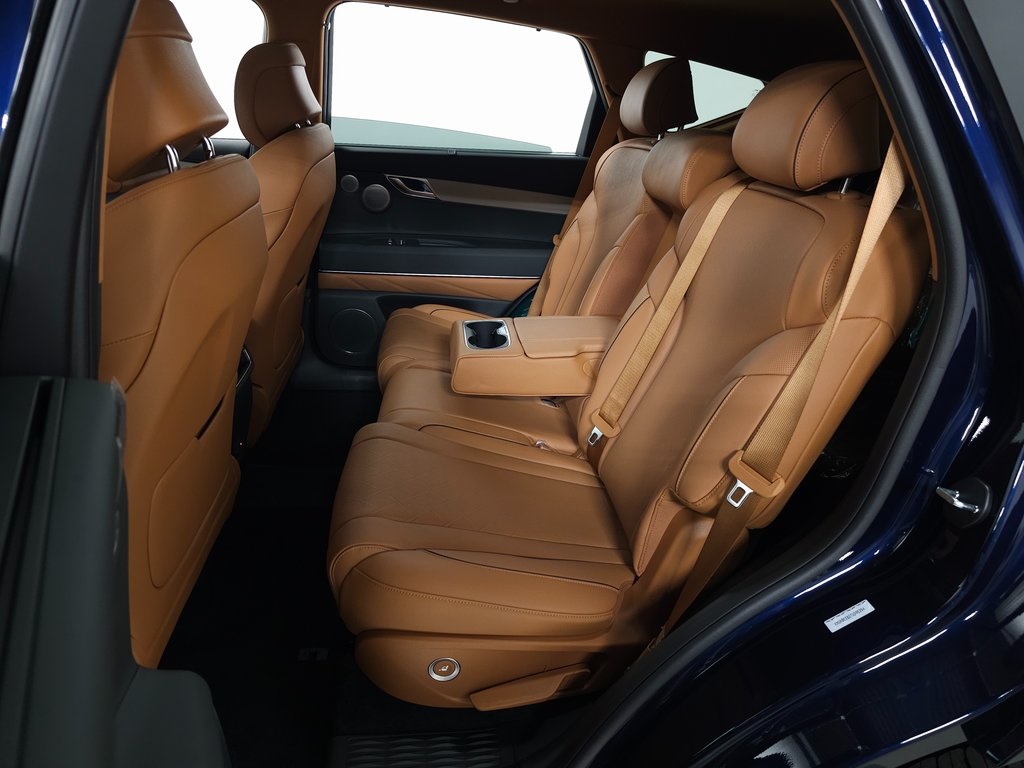 2026 Genesis GV80 2.5T Advanced AWD photo 23