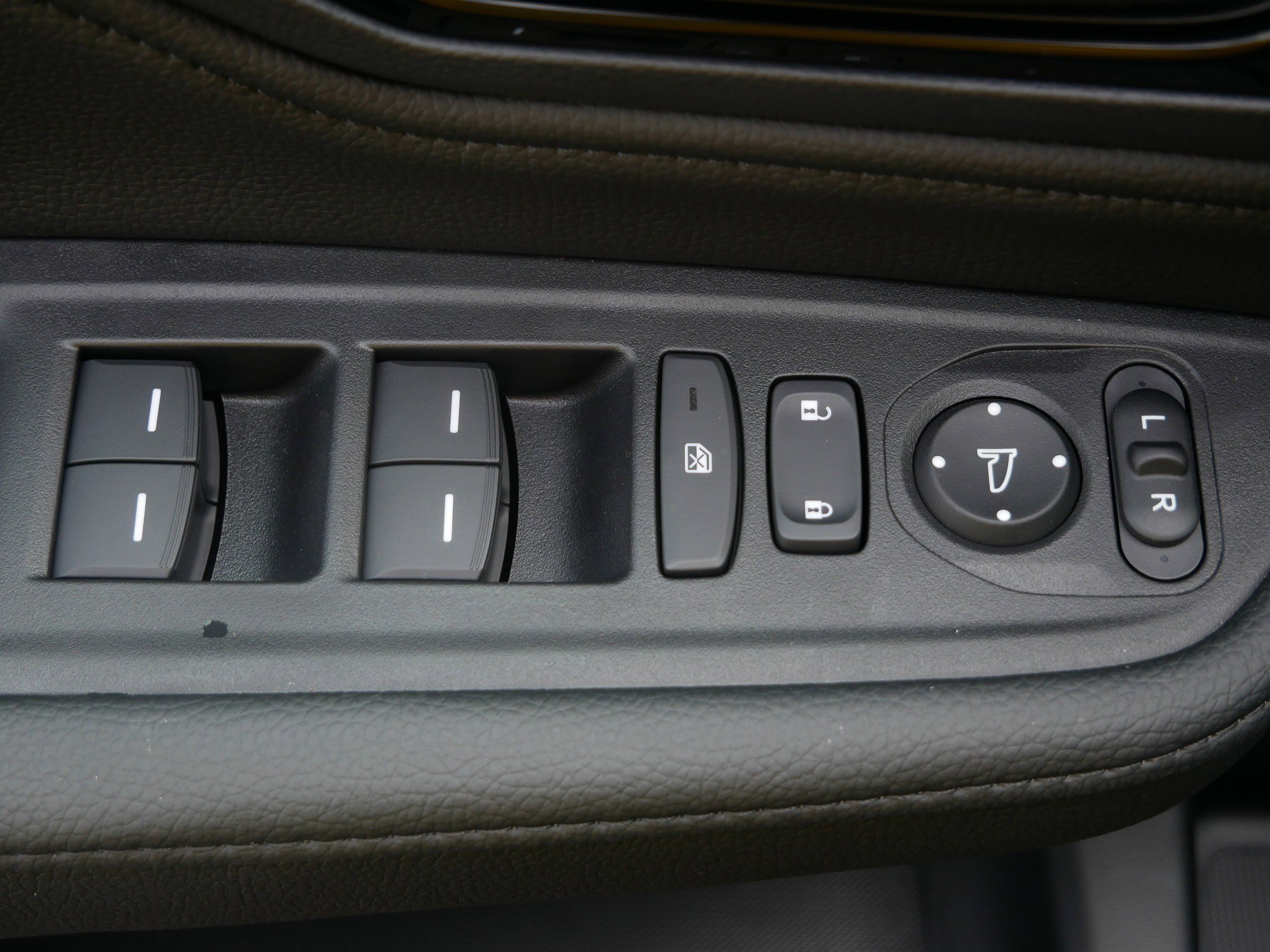 2026 Honda Odyssey Touring photo 13