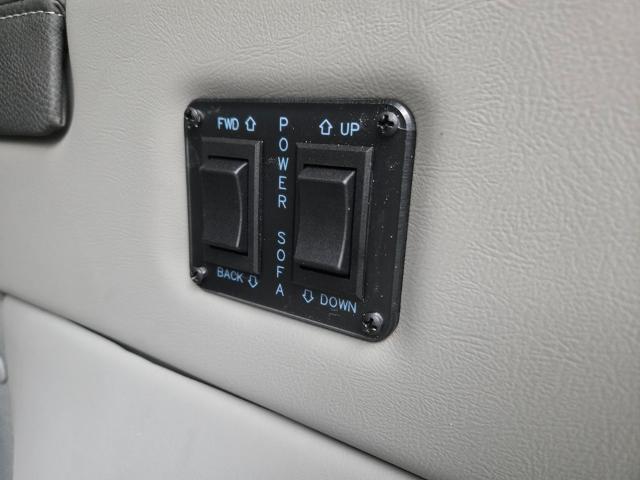 2024 Ford Transit Cargo Van photo 6