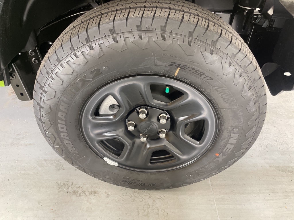 2025 Jeep Wrangler Sport photo 10
