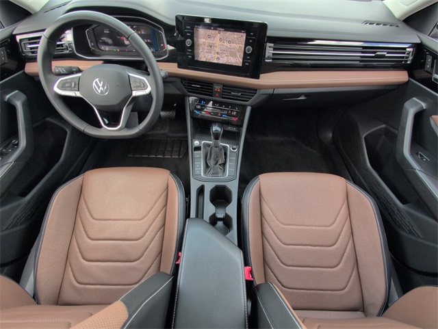 2025 Volkswagen Jetta 1.5T SEL photo 9