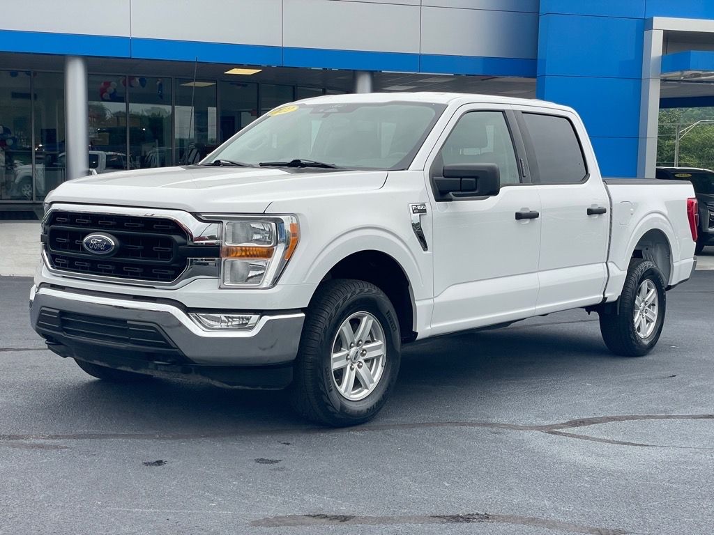 2022 Ford F-150 XLT photo 3