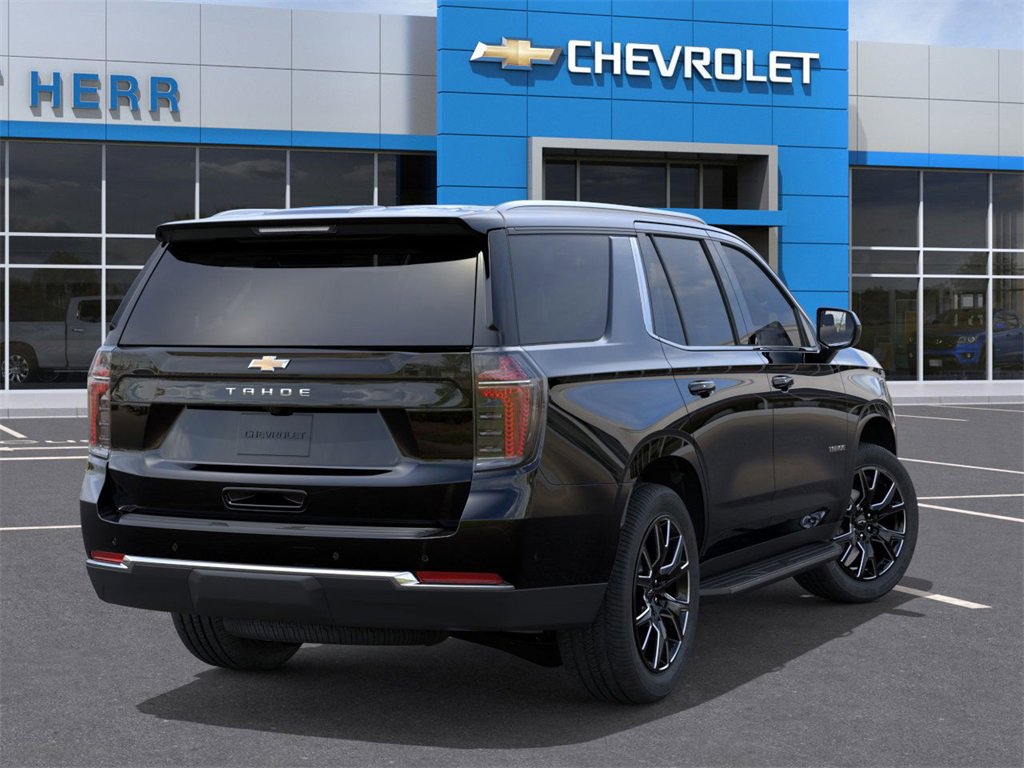2026 Chevrolet Tahoe LS photo 3