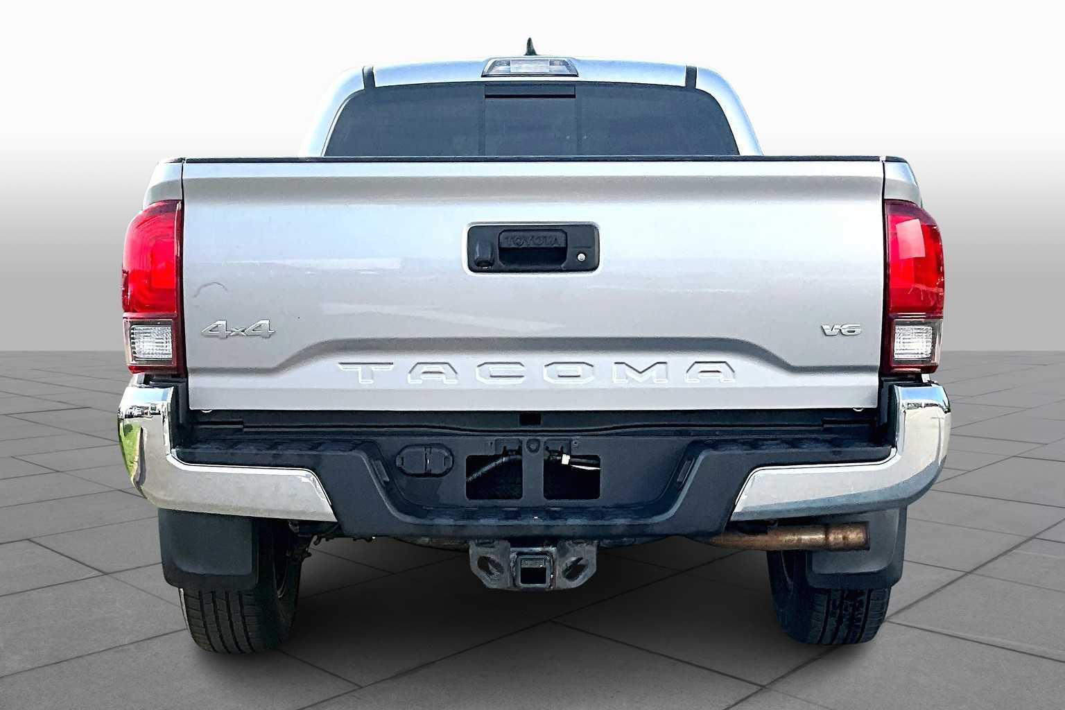 2020 Toyota Tacoma SR5 Double Cab V6 photo 4