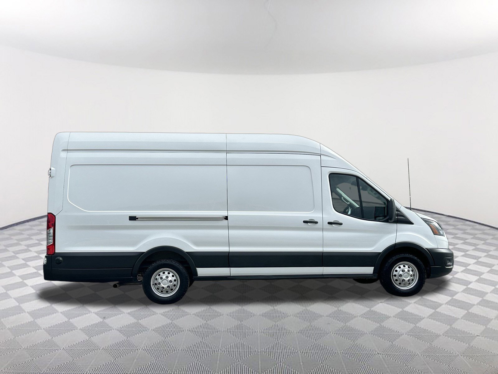 2024 Ford Transit Cargo Van photo 3