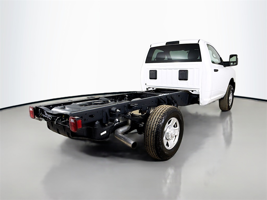 2024 Ram 3500 Tradesman photo 9