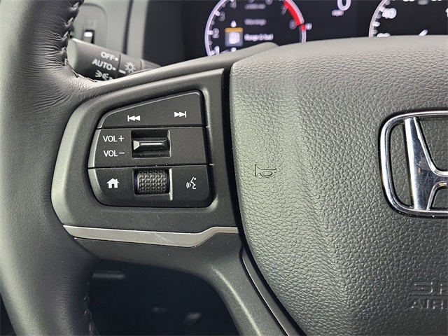 2024 Honda Ridgeline RTL photo 17